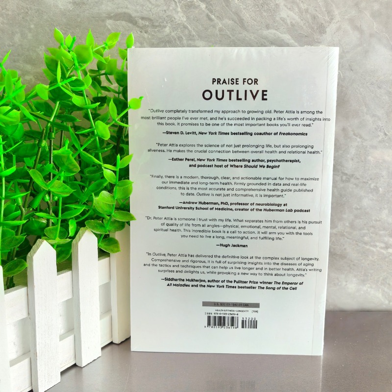 Outlive: 長寿の科学と芸術 (ピーター・アティア医学 - Nutrition And Exercise のレビューと価格